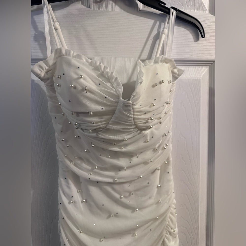 Windsor White Elegant Dress